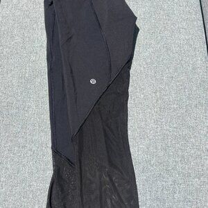 Lululemon size 6 leggings
